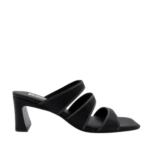 Caverley Women's Cady in Black