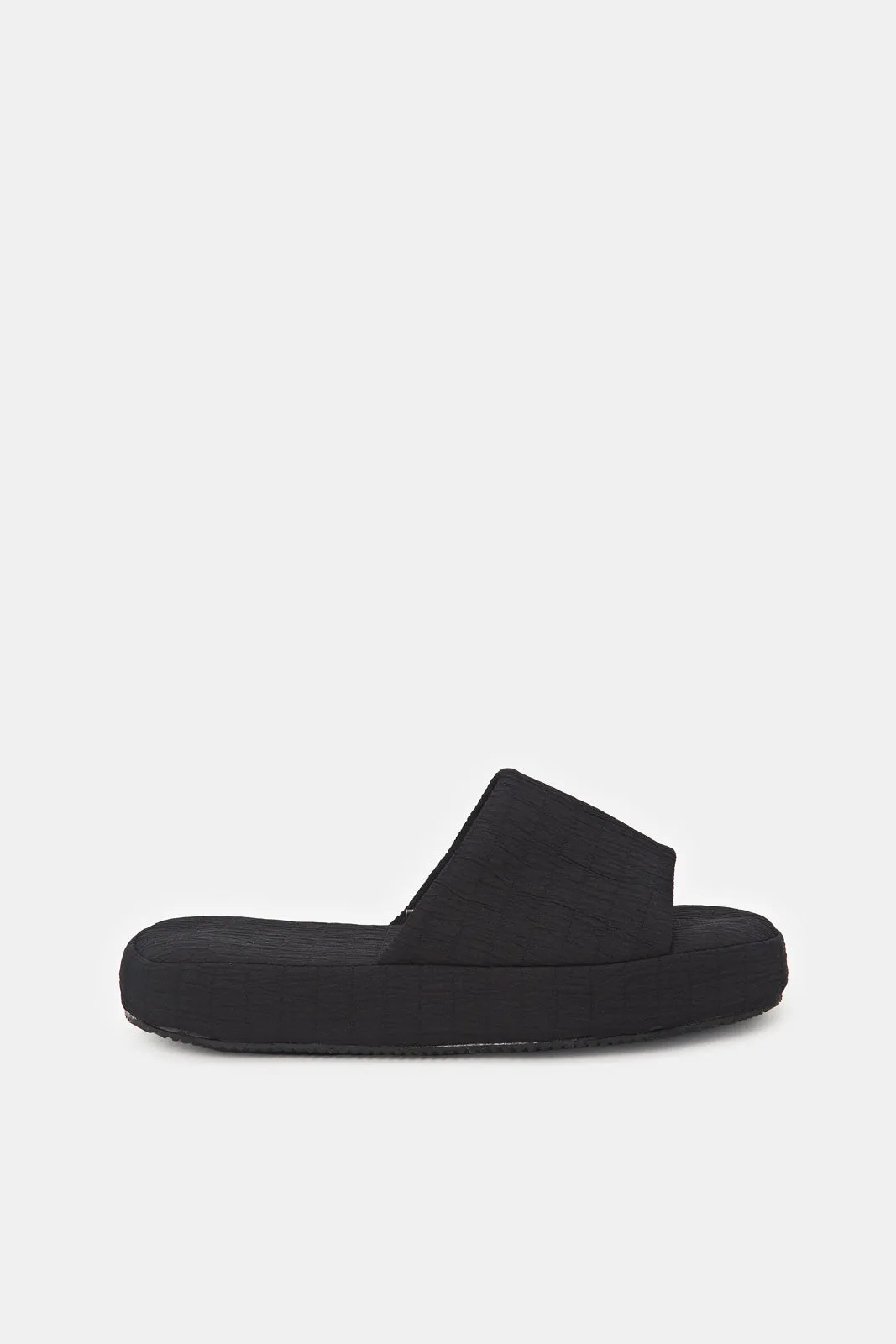 Women Black Flat Form Slippers