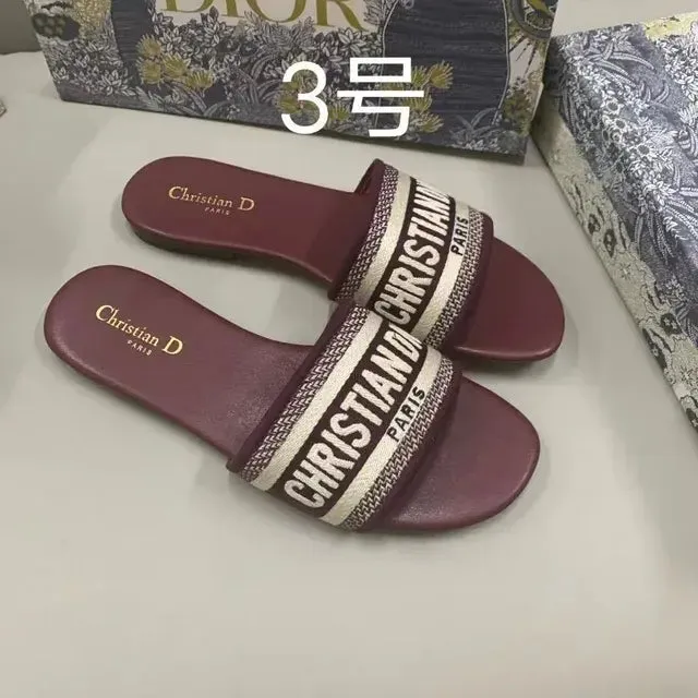 Women's Lightweight Designer Flat Slippers